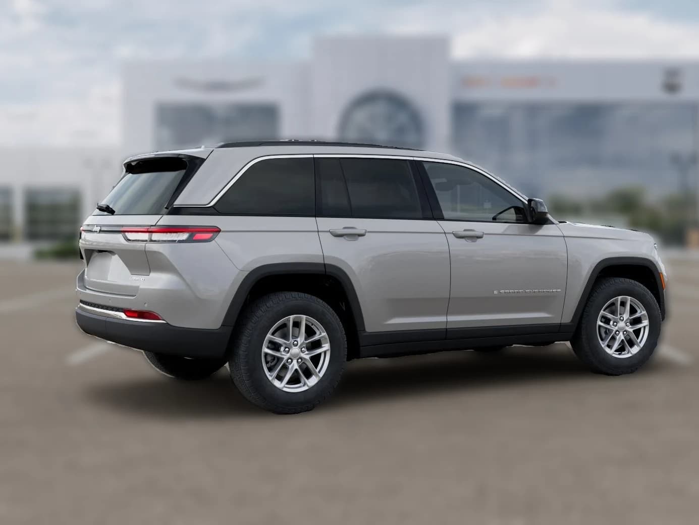 Jeep Grand Cherokee Laredo X 4x2 2026 — side view