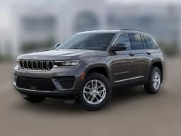 Jeep Grand Cherokee Laredo X 4x4 2026 — side view