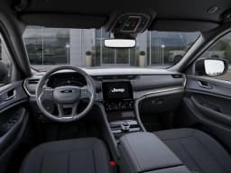Jeep Grand Cherokee Laredo X 4x4 2026 — side view