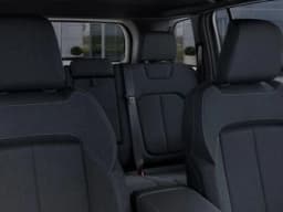 Jeep Grand Cherokee Laredo X 4x4 2026 — side view