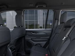 Jeep Grand Cherokee Laredo X 4x4 2026 — side view