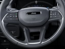 Jeep Grand Cherokee Laredo X 4x4 2026 — side view