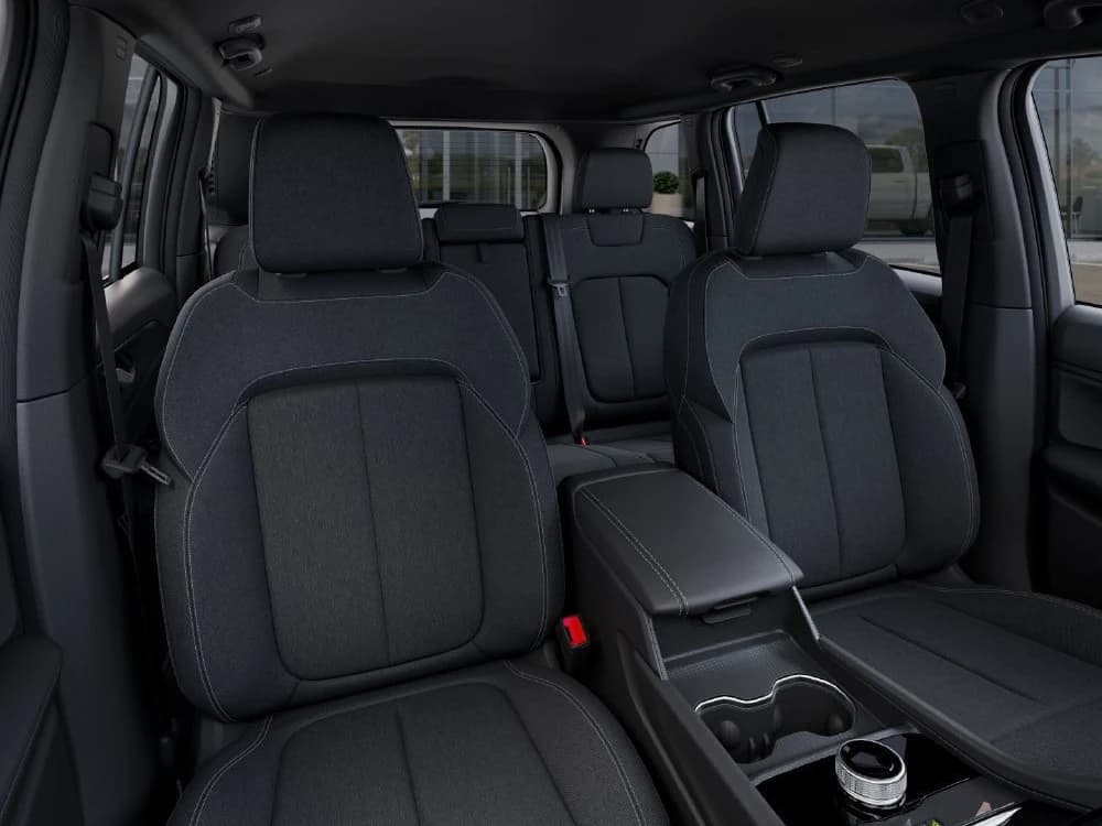 Jeep Grand Cherokee Laredo 4x4 2026 — side view