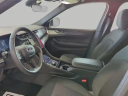 Jeep Grand Cherokee Laredo X 4x4 2026 — side view