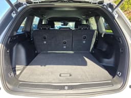 Jeep Grand Cherokee Laredo Altitude 4x4 2026 — side view