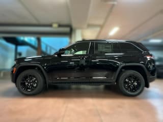 Jeep Grand Cherokee Laredo Altitude 4x4