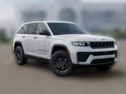 Jeep Grand Cherokee Laredo Altitude 4x4 2026 — side view