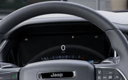 Jeep Grand Cherokee Laredo Altitude 4x4 2026 — side view