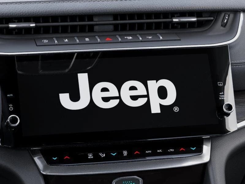 Jeep Grand Cherokee Laredo Altitude 4x4 2026 — side view