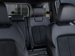 Jeep Grand Cherokee Laredo Altitude 4x4 2026 — side view