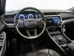Jeep Grand Cherokee 85th Anniversary Edition 4x4 2026 — side view