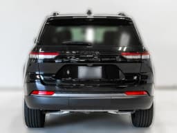 Jeep Grand Cherokee 85th Anniversary Edition 4x4 2026 — side view