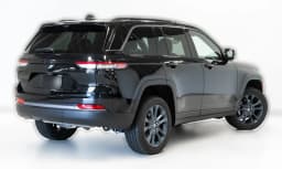 Jeep Grand Cherokee 85th Anniversary Edition 4x4 2026 — side view