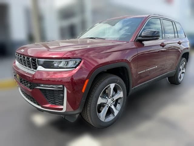 Jeep Grand Cherokee Limited 4x4 2026 — side view