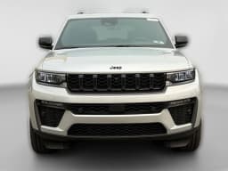 Jeep Grand Cherokee 85th Anniversary Edition 4x4 2026 — side view