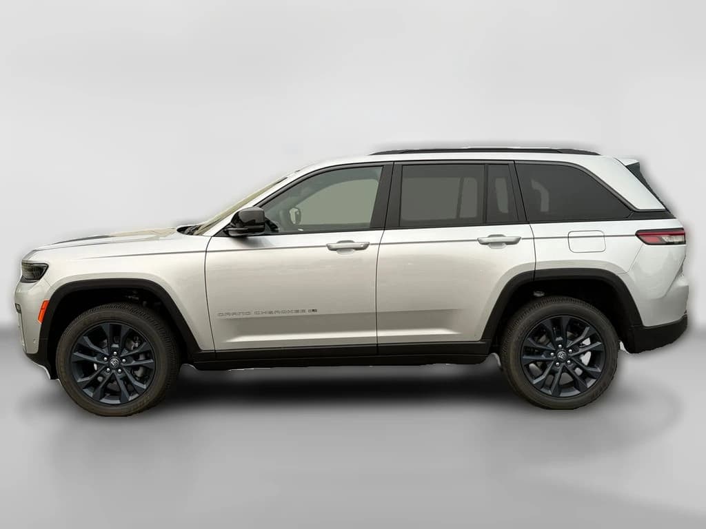 Jeep Grand Cherokee 85th Anniversary Edition 4x4 2026 — side view