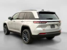 Jeep Grand Cherokee 85th Anniversary Edition 4x4 2026 — side view