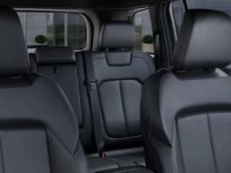 Jeep Grand Cherokee Limited 4x4 2026 — side view