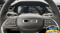Jeep Grand Cherokee Limited 4x4 2026 — side view