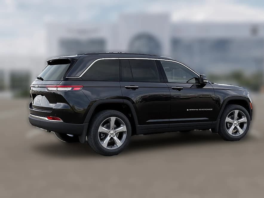Jeep Grand Cherokee Limited 4x4 2026 — side view