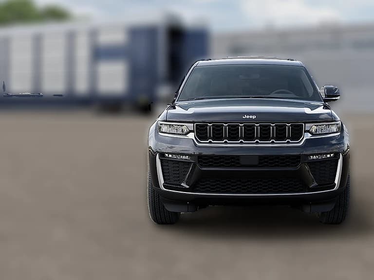 Jeep Grand Cherokee Limited 4x4 2026 — side view