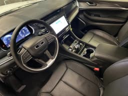 Jeep Grand Cherokee Limited Reserve 4x4 2026 — side view