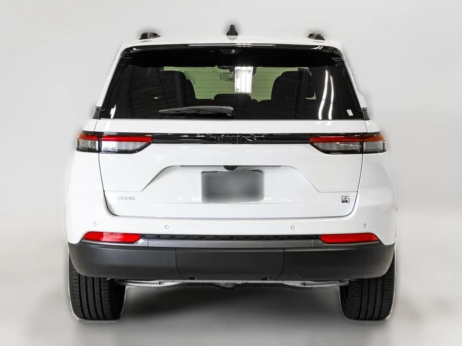 Jeep Grand Cherokee 85th Anniversary Edition 4x4 2026 — side view