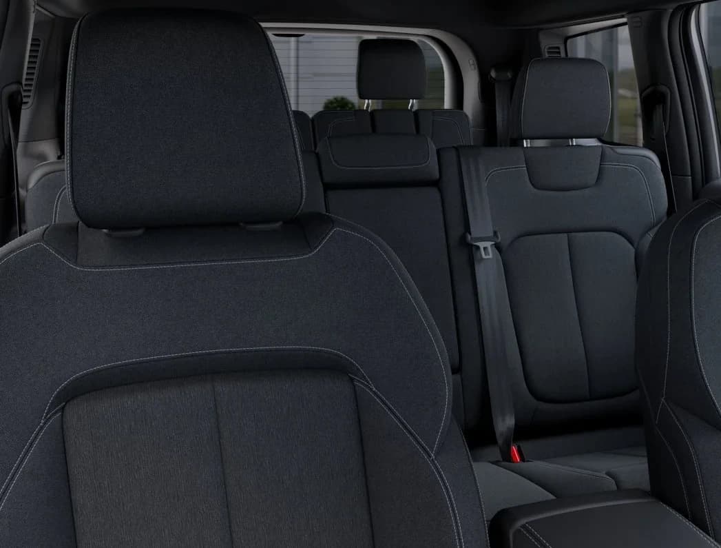 Jeep Grand Cherokee L Laredo 4x2 2026 — side view