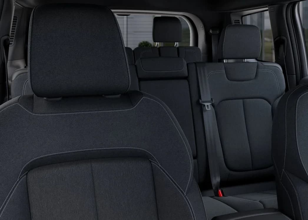 Jeep Grand Cherokee L Laredo 4x2 2026 — side view