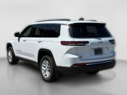 Jeep Grand Cherokee L Laredo X 4x4 2026 — side view