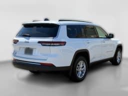 Jeep Grand Cherokee L Laredo X 4x4 2026 — side view