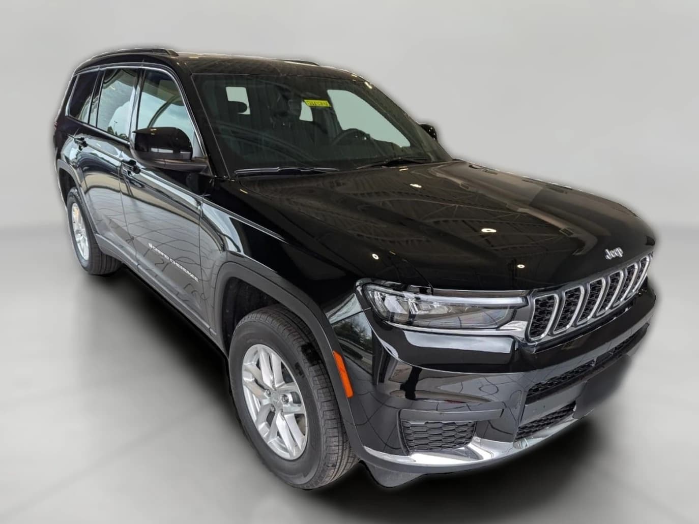 Jeep Grand Cherokee L Laredo 4x4 2026 — side view