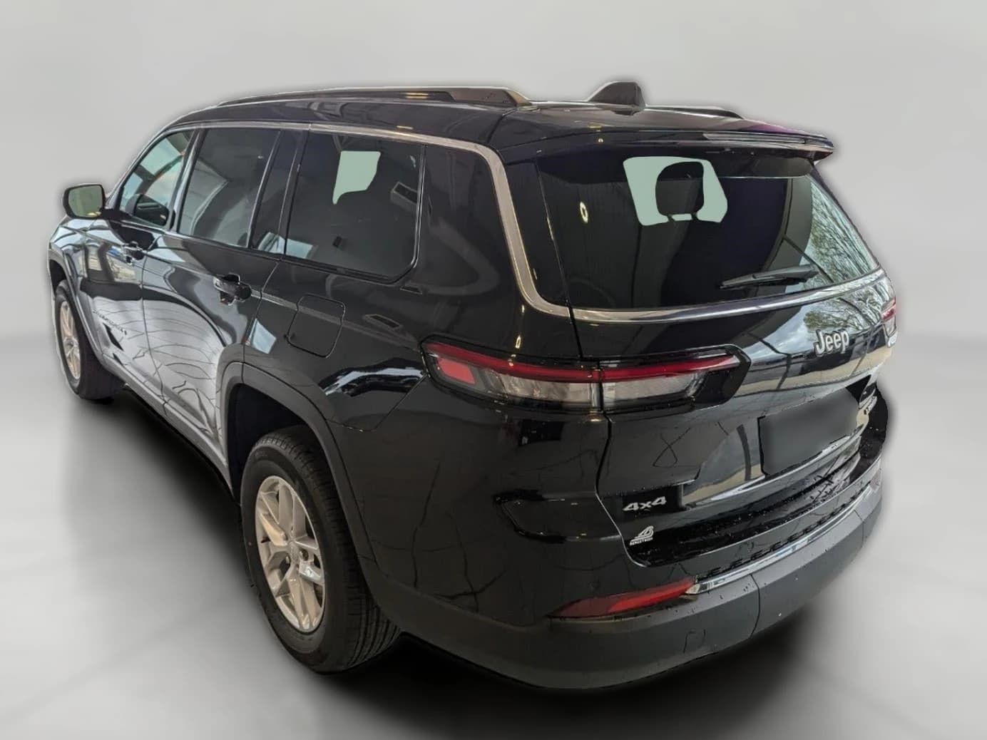 Jeep Grand Cherokee L Laredo 4x4 2026 — side view