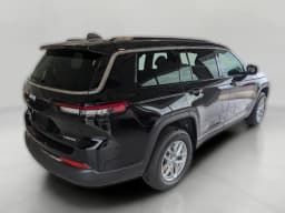 Jeep Grand Cherokee L Laredo 4x4 2026 — side view