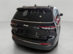 Jeep Grand Cherokee L Laredo 4x4 2026 — side view