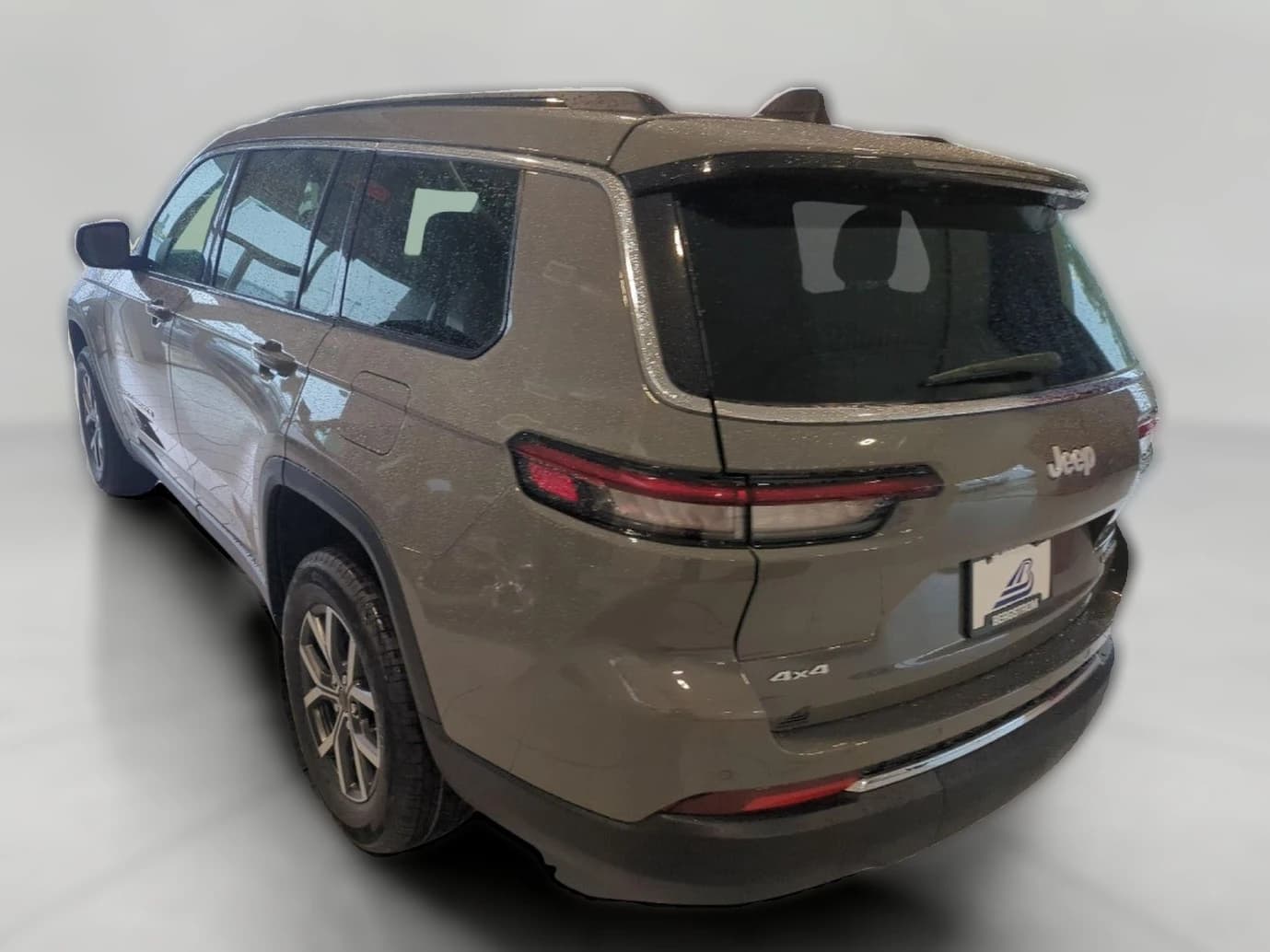 Jeep Grand Cherokee L Laredo 4x4 2027 — side view