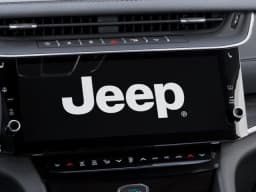 Jeep Grand Cherokee L Laredo Altitude 4x4 2027 — side view