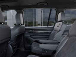 Jeep Grand Cherokee L Laredo Altitude 4x4 2027 — side view