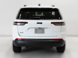 Jeep Grand Cherokee L Laredo Altitude 4x4 2026 — side view
