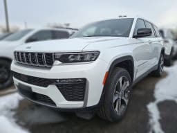 Jeep Grand Cherokee L Limited 4x4 2026 — side view