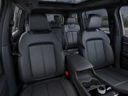 Jeep Grand Cherokee L Limited 4x4 2027 — side view