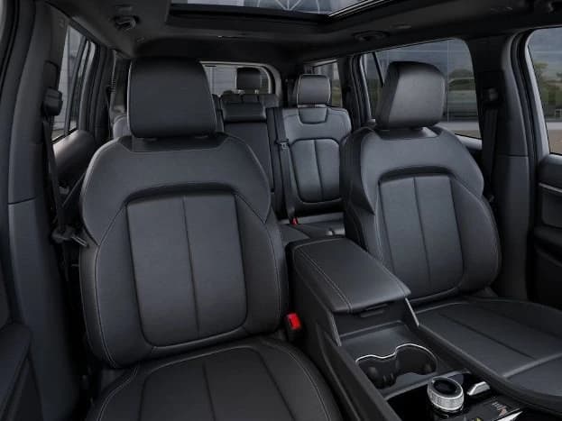 Jeep Grand Cherokee L Limited 4x4 2027 — side view