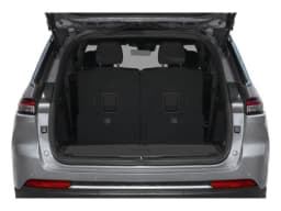 Jeep Grand Cherokee L Limited 4x4 2027 — side view