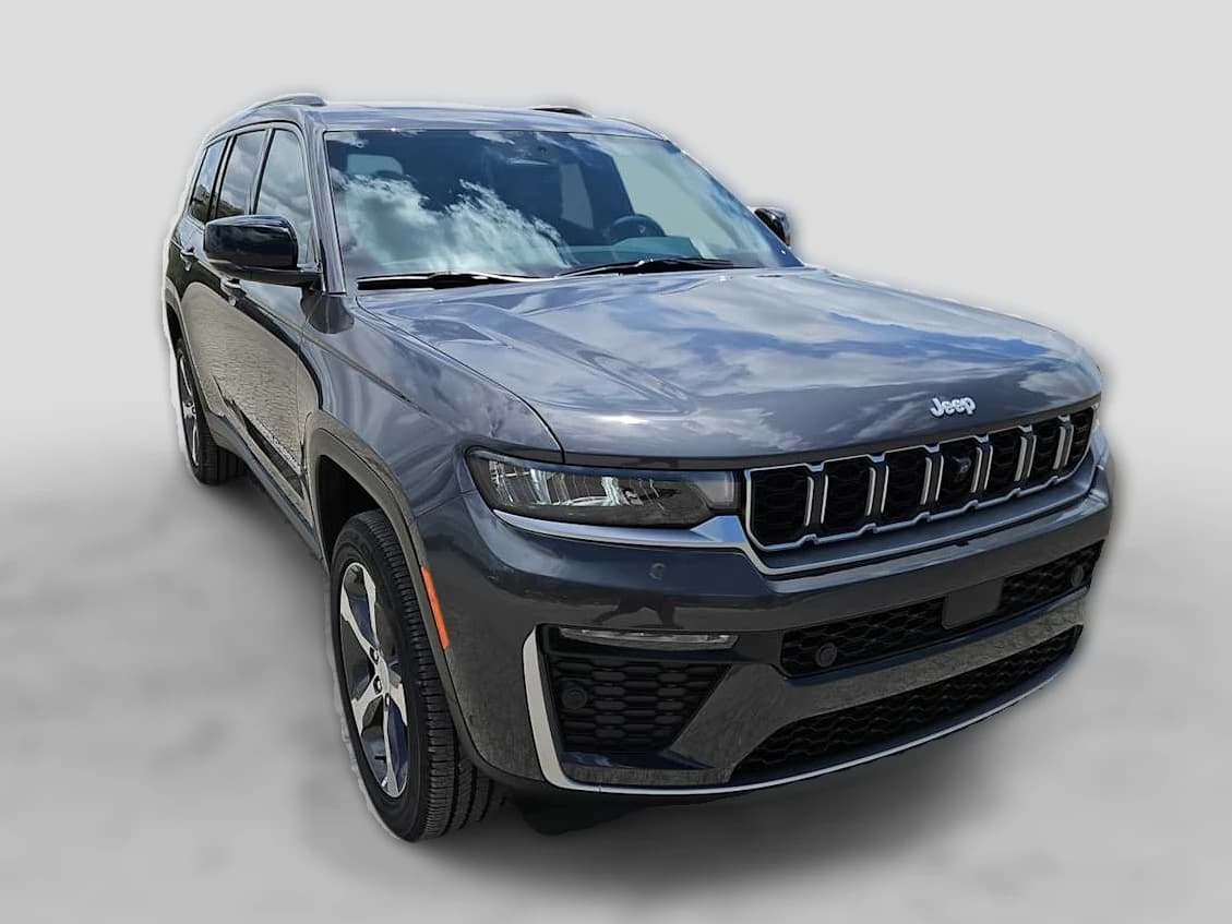 Jeep Grand Cherokee L Limited 4x4 2026 — side view
