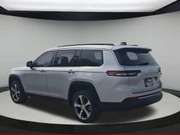 Jeep Grand Cherokee L Limited 4x4 2026 — side view