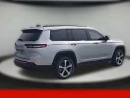 Jeep Grand Cherokee L Limited 4x4 2026 — side view