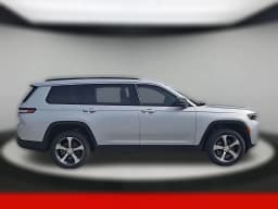 Jeep Grand Cherokee L Limited 4x4 2026 — side view
