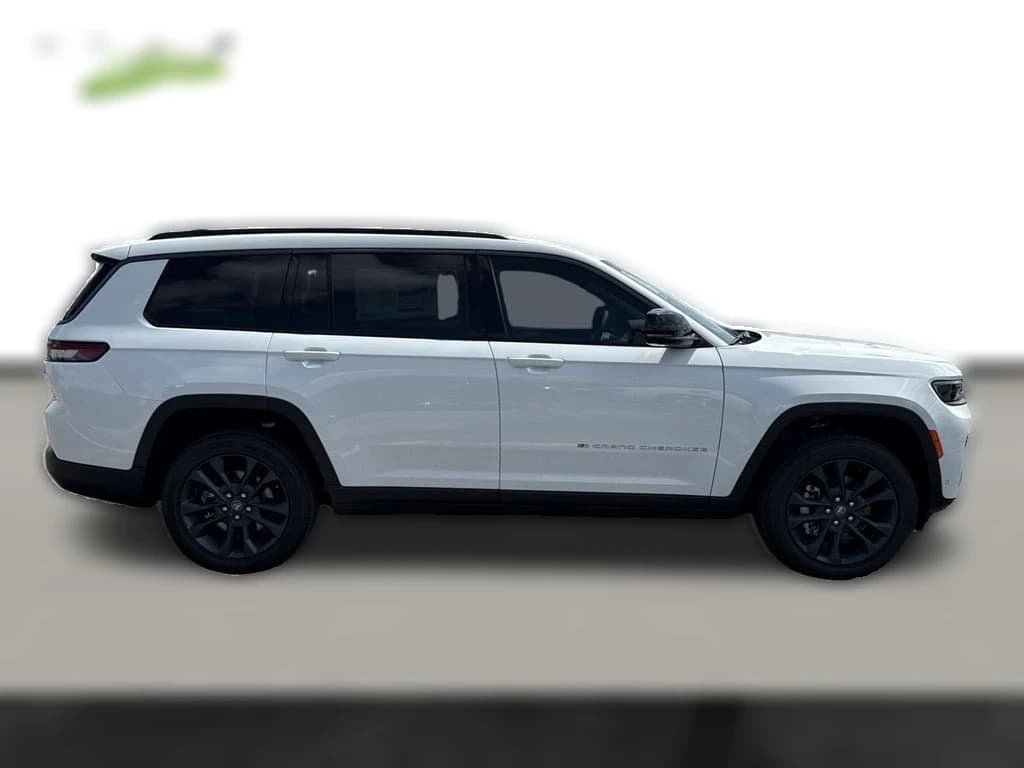 Jeep Grand Cherokee L 85th Anniversary Edition 4x4 2026 — side view