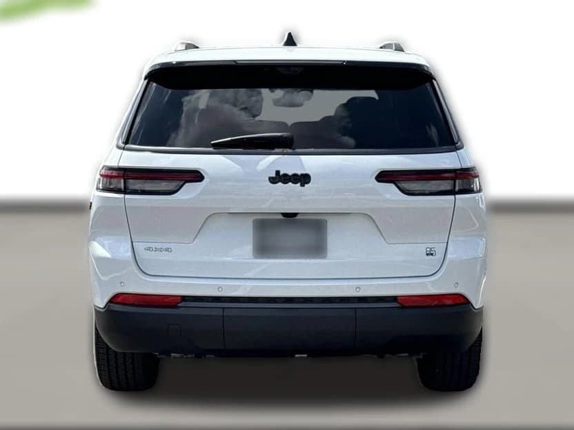 Jeep Grand Cherokee L 85th Anniversary Edition 4x4 2026 — side view