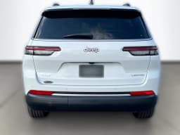 Jeep Grand Cherokee L Limited 4x4 2026 — side view